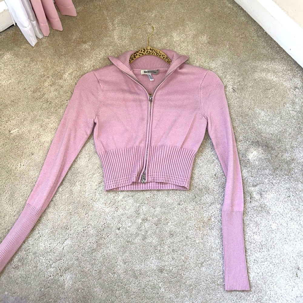 Cropped pink zip up